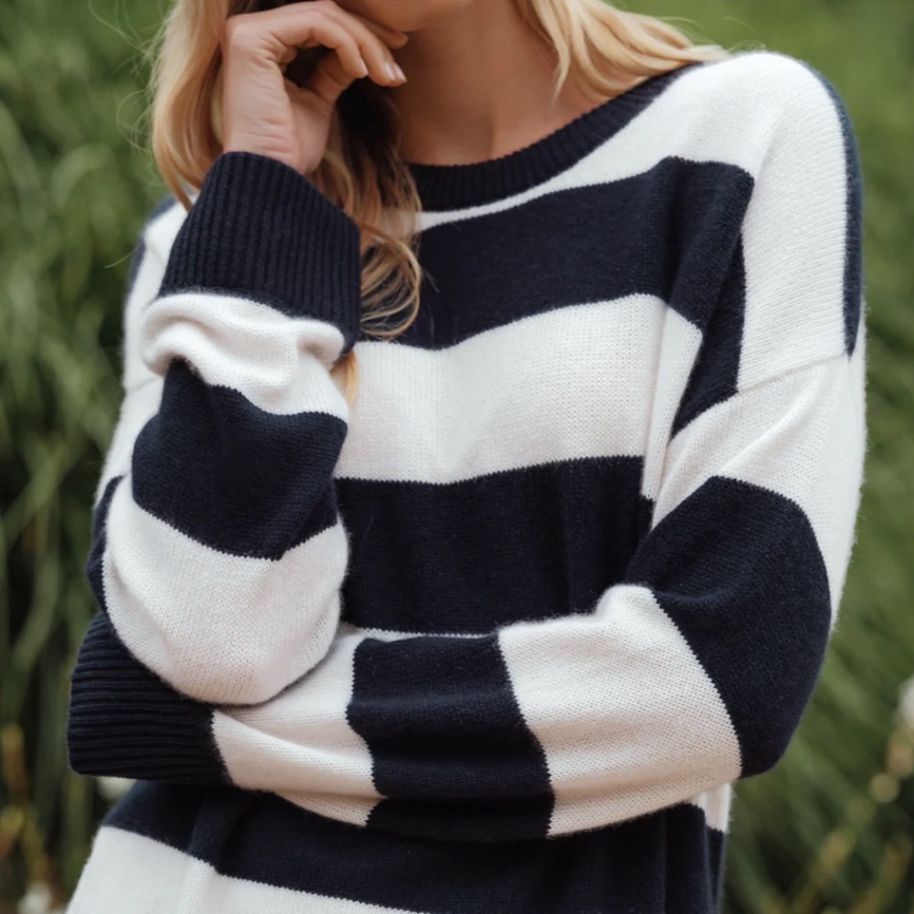 Jenni Kayne Cashmere Boyfriend Sweater, Navy Stripe, Size Small